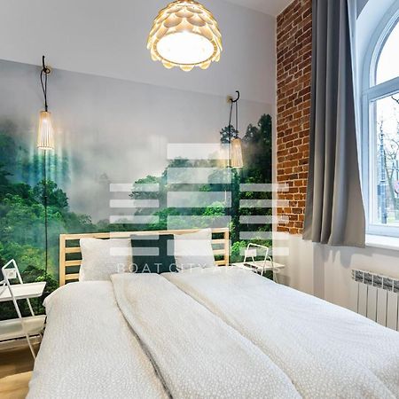 Boat City Aparts - Dworzec Lodz Fabryczna Bagian luar foto